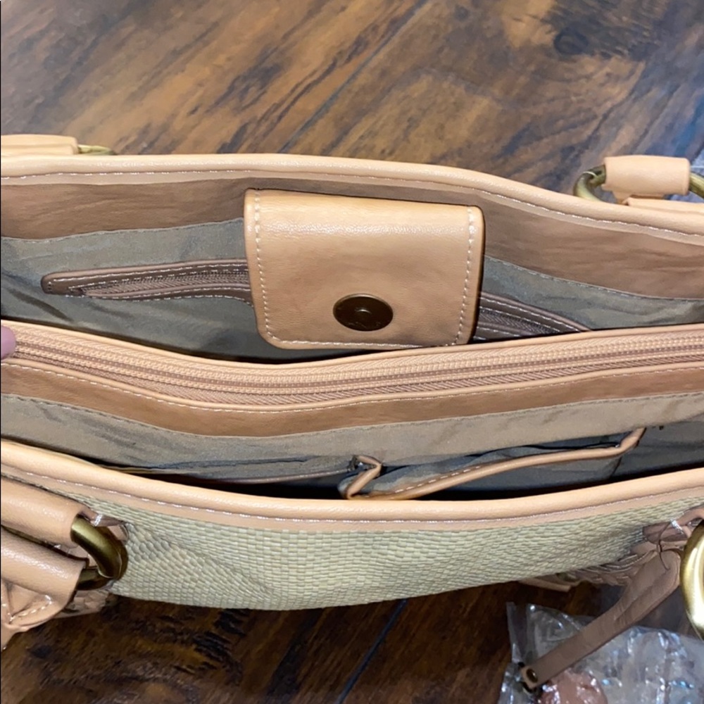 Giani Bernini Handbag - Picture 7 of 10